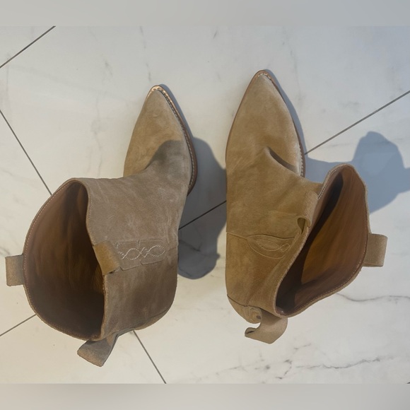 Sante Borella Heeled Leather Boots in Beige color Size 39 - Picture 2 of 6